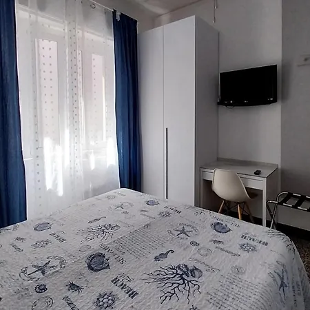 Villa La Lanterna Pietra Ligure Room photo