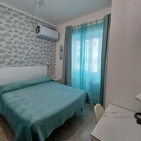 Villa La Lanterna Pietra Ligure Room photo