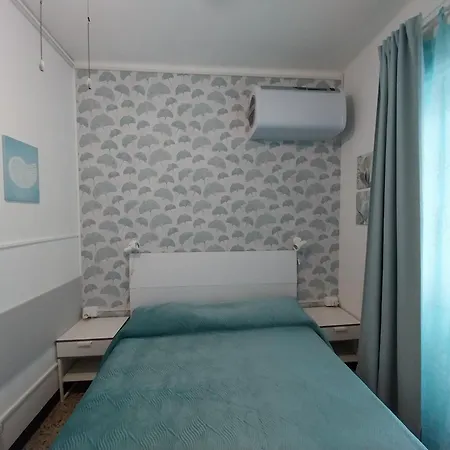 Villa La Lanterna Pietra Ligure Room photo
