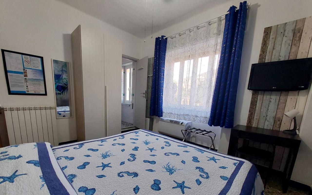 Hotel La Lanterna Pietra Ligure