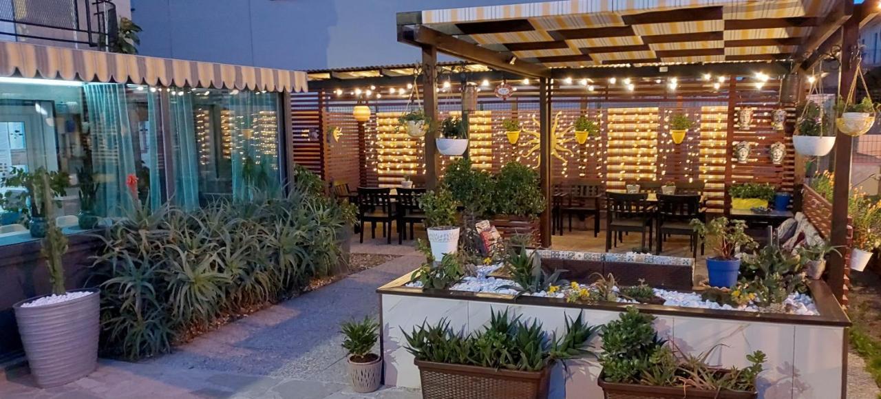 La Lanterna Hotel